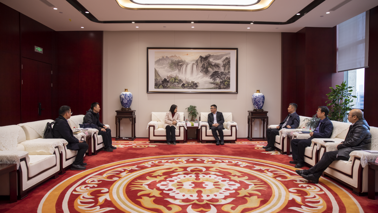 華電上海公司黨委書記顧金芳會(huì)見國家能源局華東監(jiān)管局黨組成員、副局長朱曉艷