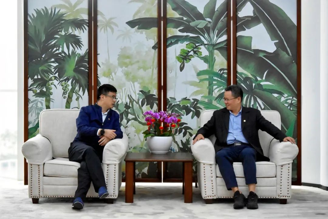 國電投海南公司黨委副書記、總經(jīng)理劉波濤拜訪大唐海南公司黨委書記、董事長王俊啟